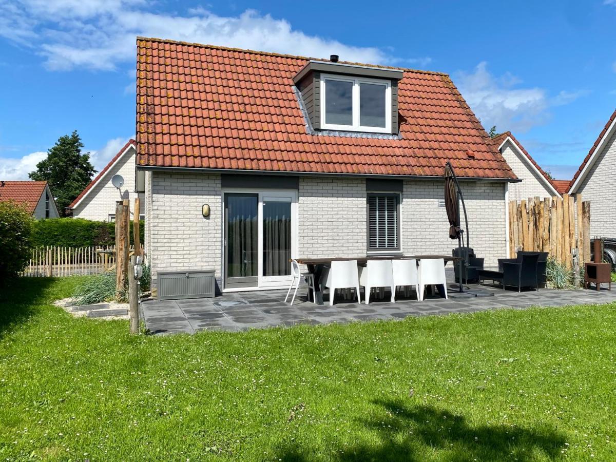 Vrijstaand vakantiehuis met ruime tuin dicht bij centrum Breskens - Stern 218 Villa Buitenkant foto